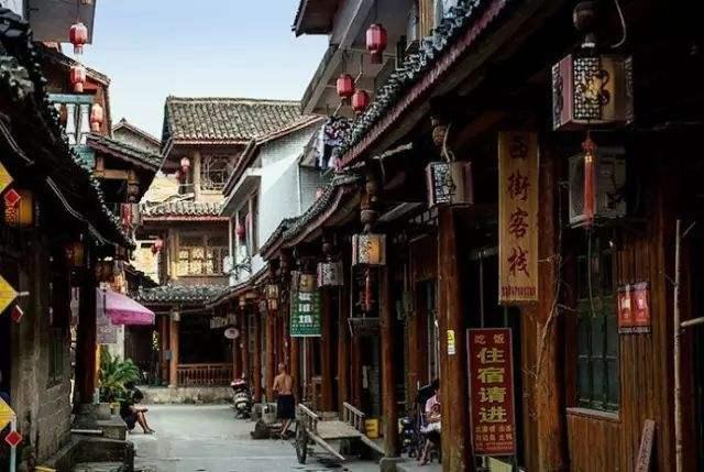 逃离鱼店
